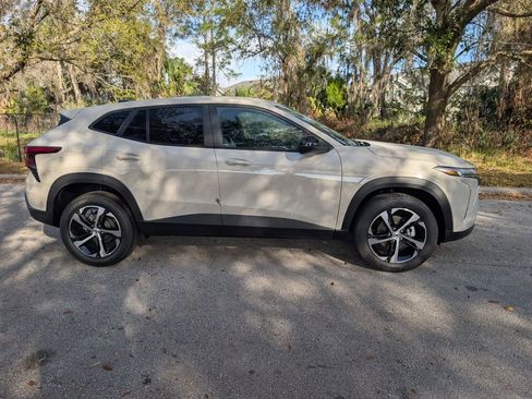 New 2026 Chevrolet Trax RS w/ Driver Confidence Package image 10