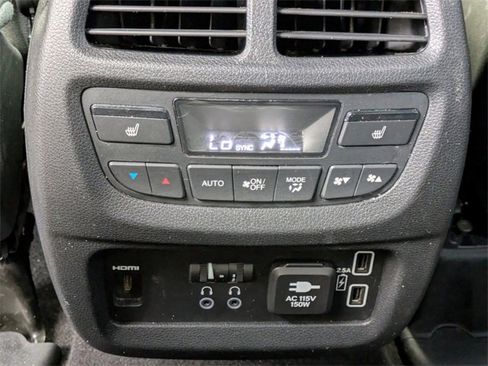 Certified 2020 Honda Pilot Black Edition image 16