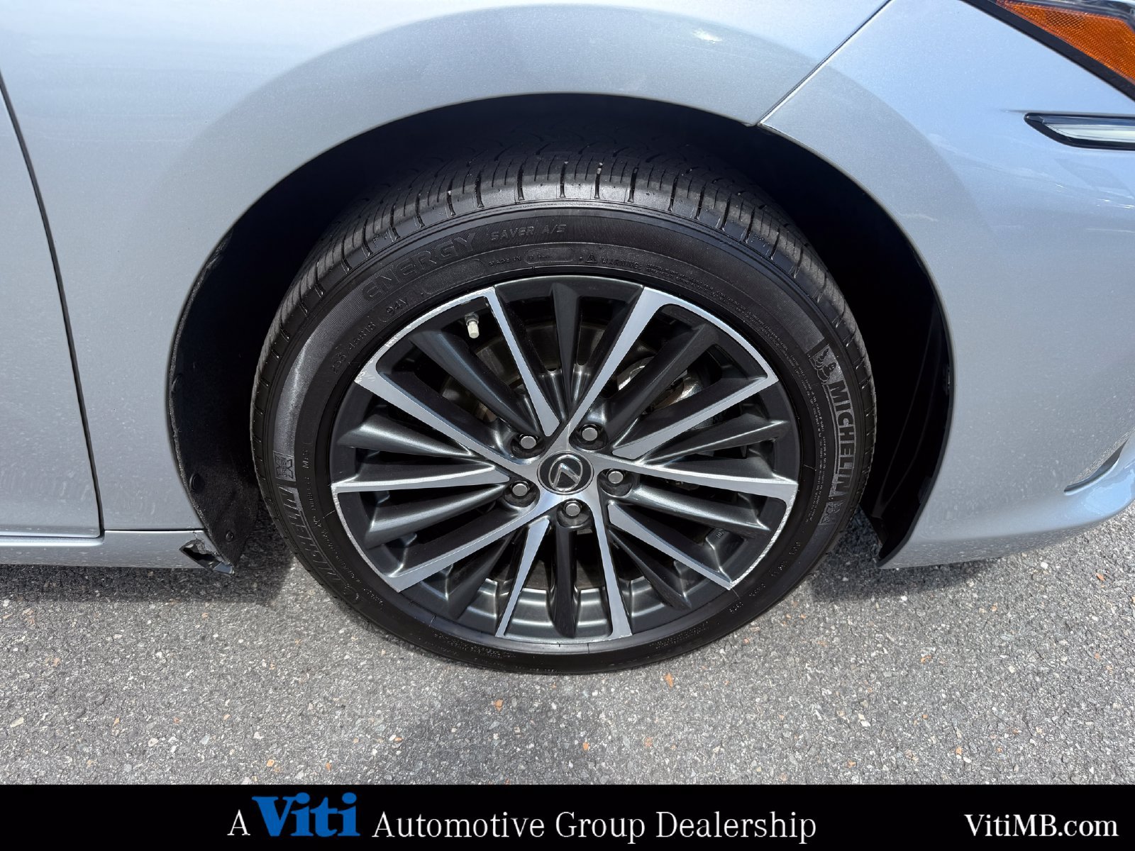 Used 2023 Lexus ES 350 w/ Premium Package FWD image 15