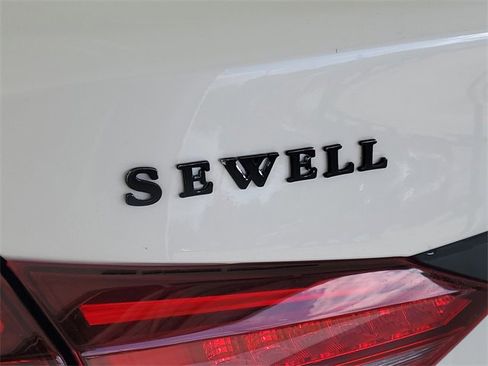 Used 2022 INFINITI Q50 Luxe w/ Cargo Package image 8