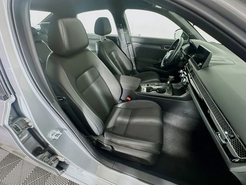 Used 2025 Honda Civic Sport image 30