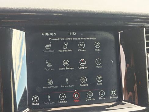 Used 2024 Dodge Durango SXT w/ 3rd Row Seating Group AWD/4WD image 39