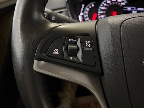 Used 2020 Chevrolet Trax LT w/ LT Convenience Package AWD/4WD image 51
