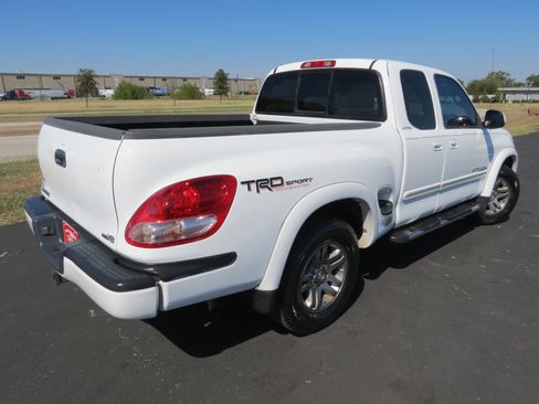 Used 2006 Toyota Tundra Limited image 6