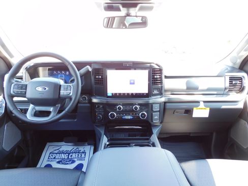 New 2026 Ford F250 Lariat w/ Chrome Package image 15