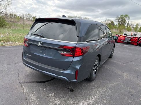 Used 2025 Honda Odyssey EX-L image 6