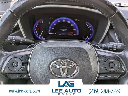 Used 2019 Toyota Corolla XSE image 21