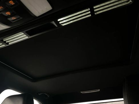 Used 2016 Mercedes-Benz E 350 Sedan image 40