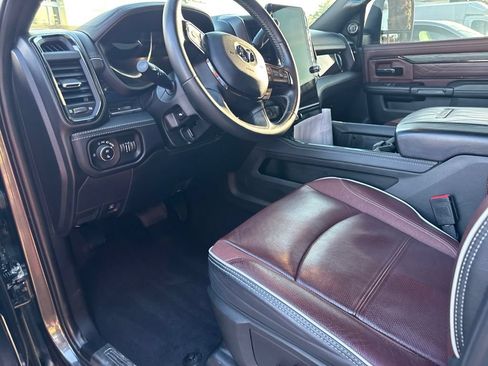 Used 2025 RAM 2500 Limited AWD/4WD image 14