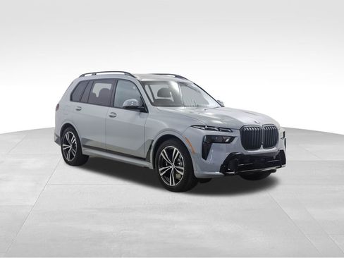 New 2026 BMW X7 xDrive40i w/ M Sport Package image 8