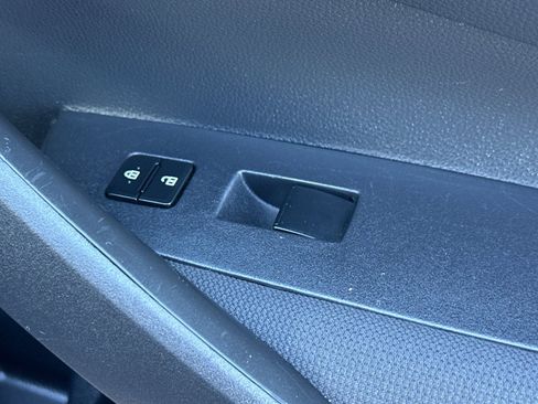 Certified 2023 Toyota Corolla LE image 22