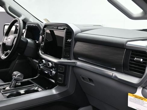 New 2025 Ford F150 Lariat w/ Equipment Group 501A Mid image 29