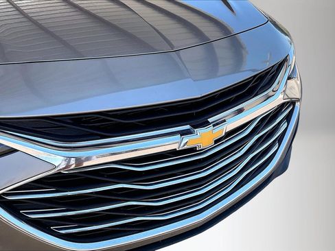 Used 2023 Chevrolet Malibu LT FWD image 32