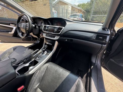 Used 2015 Honda Accord EX-L image 30