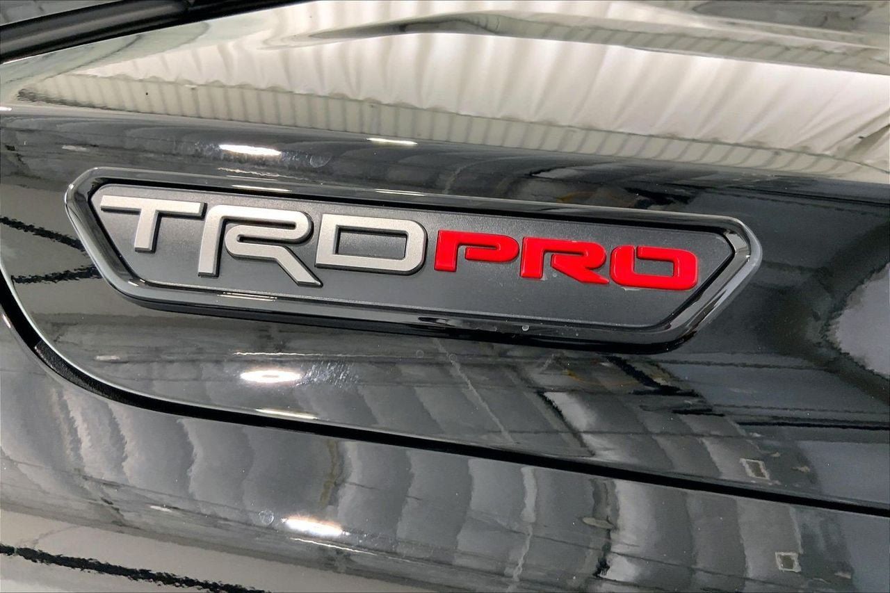 Used 2026 Toyota Tacoma TRD Pro AWD/4WD image 7