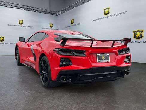 Used 2024 Chevrolet Corvette Stingray Coupe w/ 1LT RWD image 7