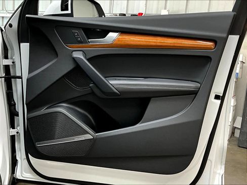 Used 2023 Audi Q5 2.0T Premium Plus w/ Premium Plus Package image 26