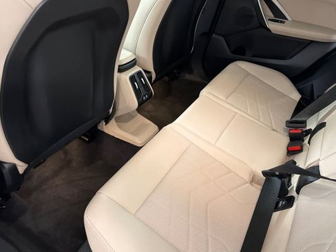 Used 2025 BMW X1 xDrive28i w/ Premium Package image 4