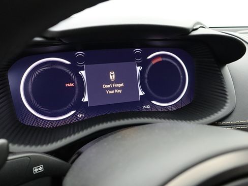 Used 2021 Aston Martin DBX AWD/4WD image 25