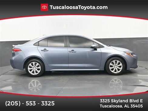 Used 2024 Toyota Corolla LE image 1