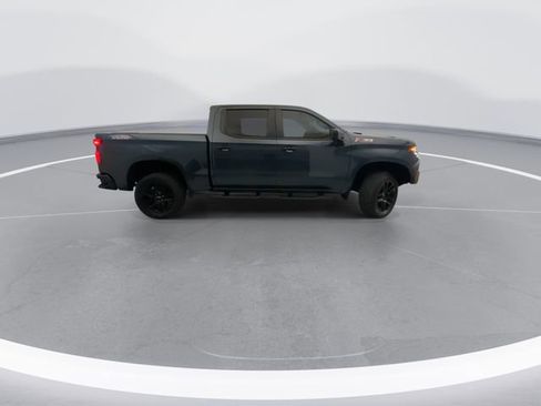 Used 2021 Chevrolet Silverado 1500 LT Trail Boss image 5