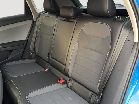 Used 2023 Volkswagen Taos SE image 20