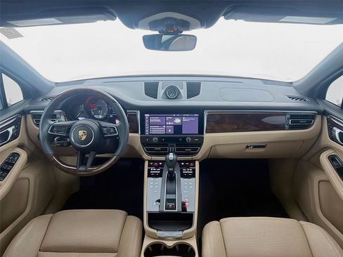 Certified 2023 Porsche Macan Turbo AWD/4WD image 14