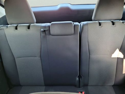 Used 2023 Toyota Highlander LE image 14