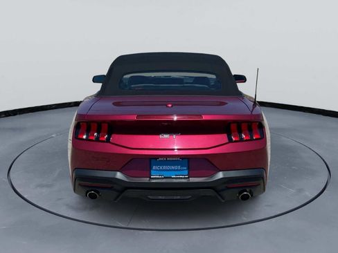 Used 2025 Ford Mustang GT Premium w/ GT Performance Package RWD image 6