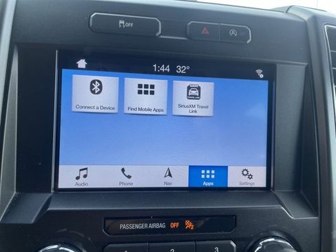 Used 2018 Ford F150 XLT w/ Equipment Group 302A Luxury image 38