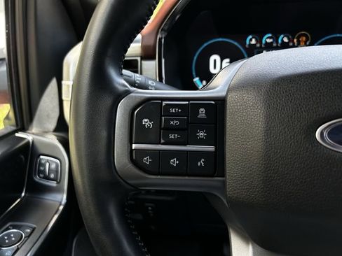 Used 2022 Ford F150 Lariat AWD/4WD image 14