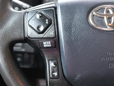 Used 2019 Toyota Tacoma SR image 19
