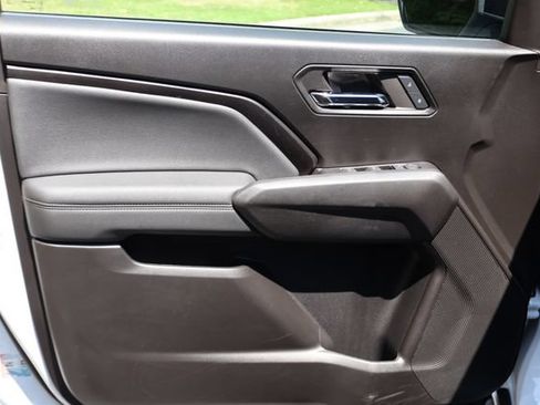 Used 2024 GMC Canyon Elevation w/ Convenience Package RWD image 17