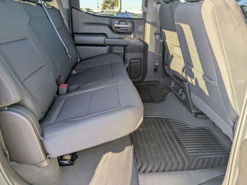 Used 2022 Chevrolet Silverado 1500 Custom RWD image 18