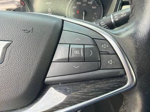 Used 2021 Cadillac XT5 Premium Luxury FWD image 25