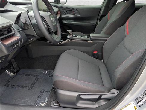 Used 2026 Toyota Prius SE image 15