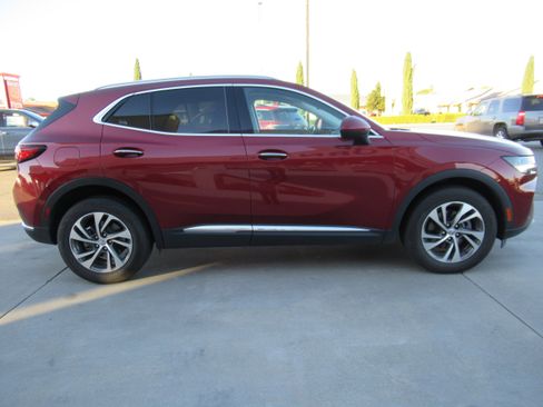 Used 2023 Buick Envision Essence image 11