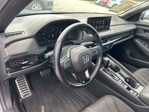 Used 2023 Honda Accord Sport image 16