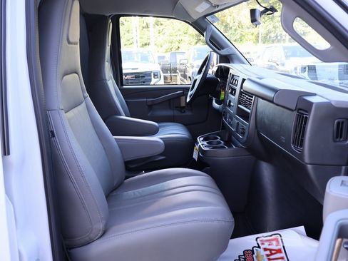 New 2025 GMC Savana 3500 Work Van w/ Driver Convenience Package image 27