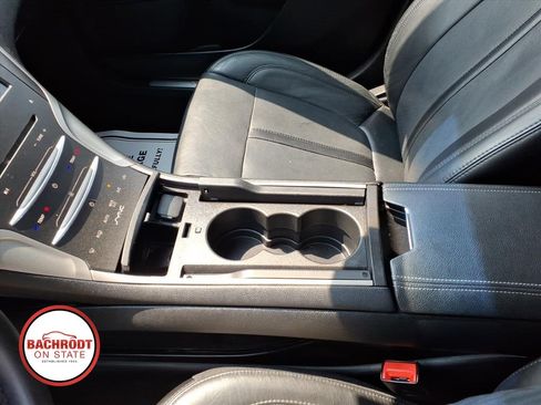 Used 2016 Lincoln MKZ w/ Equipment Group 300A Reserve FWD image 13