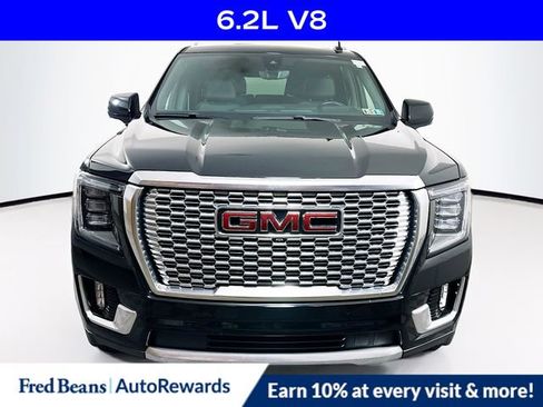 Used 2021 GMC Yukon Denali w/ Denali Premium Package AWD/4WD image 2