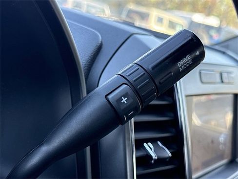 Certified 2020 Ford F150 XLT w/ Equipment Group 302A Luxury image 33