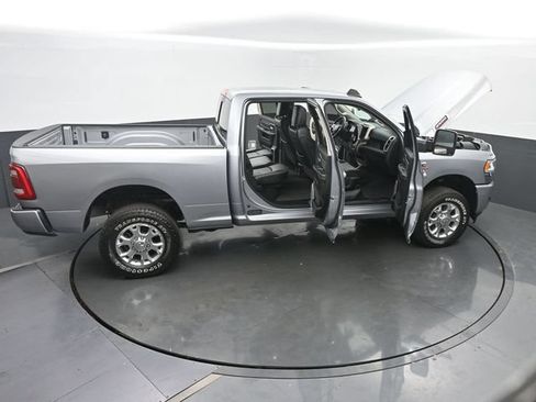 Used 2024 RAM 2500 Laramie AWD/4WD image 60