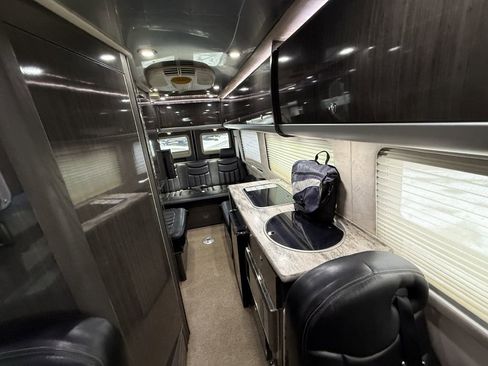 Used 2013 Mercedes-Benz Sprinter 3500 image 34