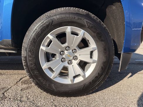 Used 2021 Chevrolet Colorado LT w/ Safety Package image 16