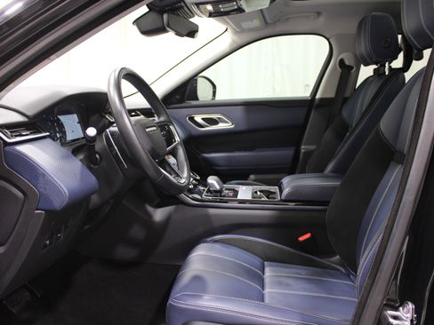 Used 2021 Land Rover Range Rover Velar S AWD/4WD image 3