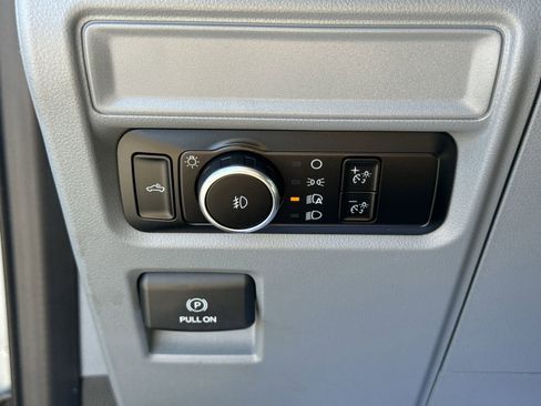 Certified 2023 Ford F150 XLT AWD/4WD image 30