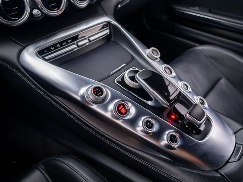 Used 2016 Mercedes-Benz AMG GT S image 19