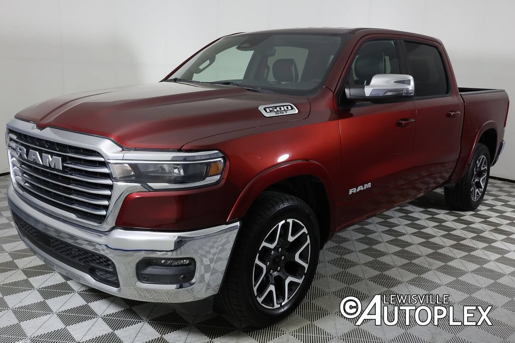 Used 2025 RAM 1500 Laramie AWD/4WD image 9