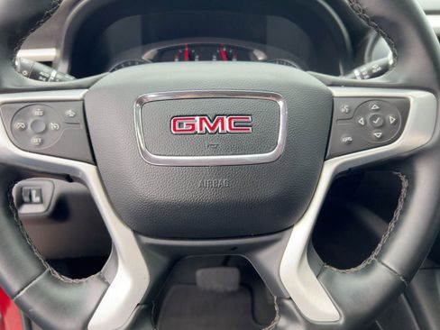 Certified 2023 GMC Acadia SLT image 16